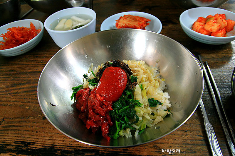 진주비빔밥 이미지