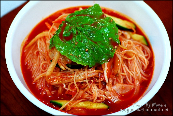 산두리비빔국수 이미지